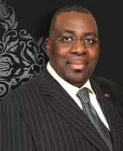 Dr Tayo Adeyemi
